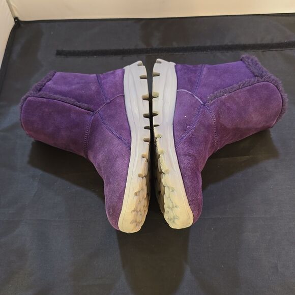 SKECHERS WOMEN'S ON THE GO JOY BUNDLE UP COZY ANKLE BOOTS - Picture 11 of 16